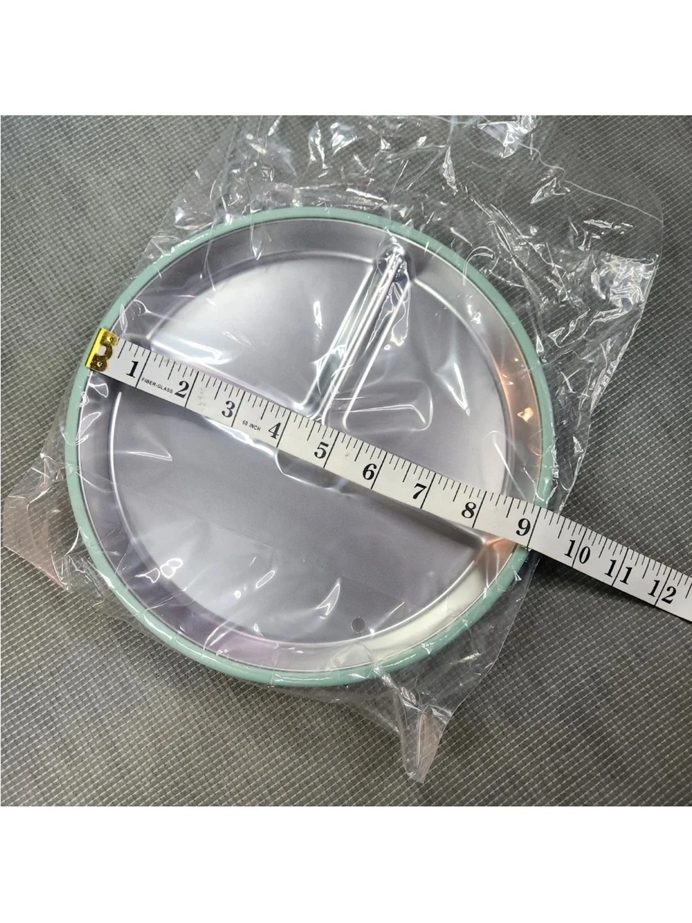 2 stainless steel plates with suction base and 3 compartments, children's plate